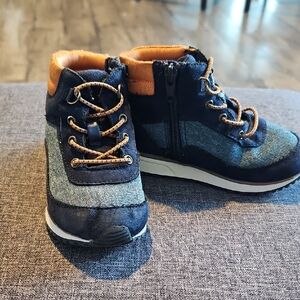 Old Navy Kids Boots slip On Zippers Size 9 Blue Brown Toddler Kids Outdoor